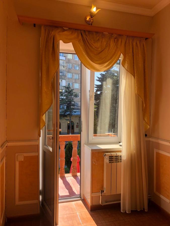 Valda Hotel On Tumanyan Ванадзор Экстерьер фото